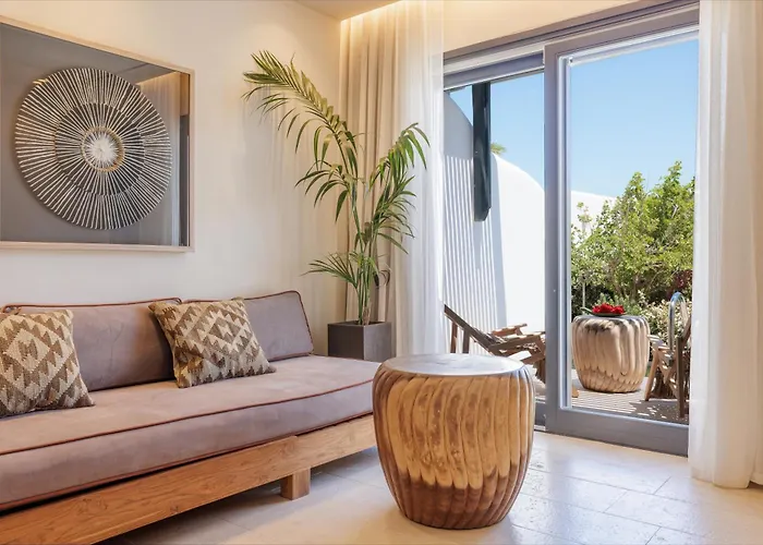 Asty Mykonos & - World Of One Group Otel