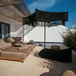 Отель Asty Mykonos & - World Of One Group Mykonos Town