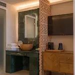 Asty Mykonos & - World Of One Group Отель Mykonos Town