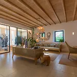Отель Asty Mykonos & - World Of One Group 5*