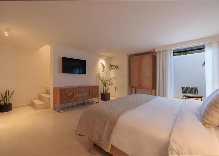 فندق Asty Mykonos & - World Of One Group 5*