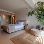 Asty Mykonos & - World Of One Group Отель Mykonos Town