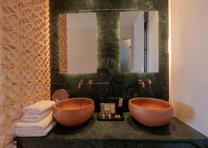 Asty Mykonos & - World Of One Group 5*